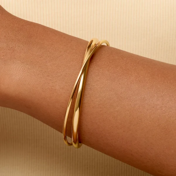 Alternative view of Crossover Bangle